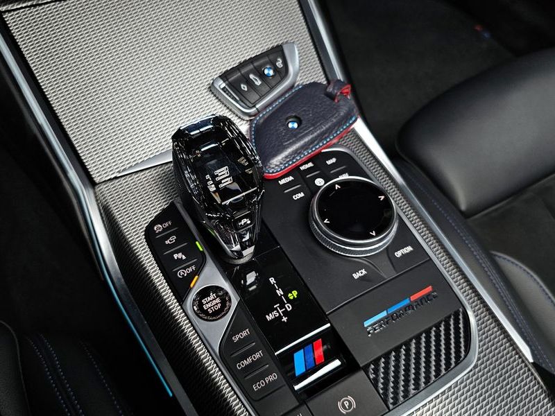 2020 BMW 3 Series 320d M Sport photo 9