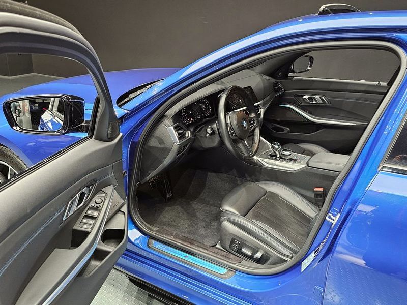 2020 BMW 3 Series 320d M Sport photo 11