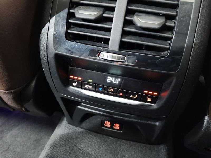 2022 BMW X4 xDrive20i xLine photo 18