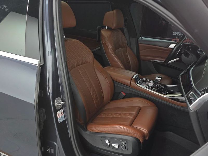 2020 BMW X7 xDrive 40i M Sport 6STR photo 10