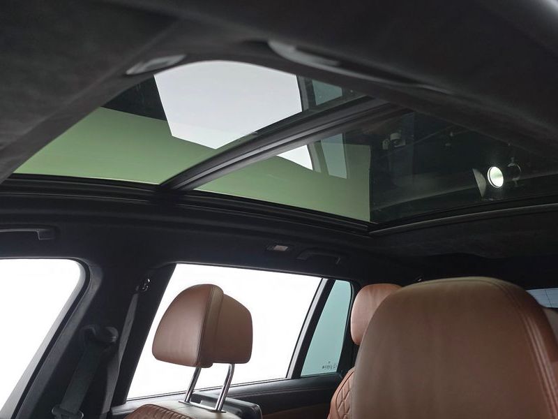 2020 BMW X7 xDrive 40i M Sport 6STR photo 19