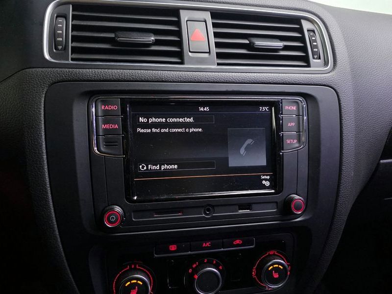 2013 Volkswagen Jetta 1.6 TDI Blue Motion 6th photo 16
