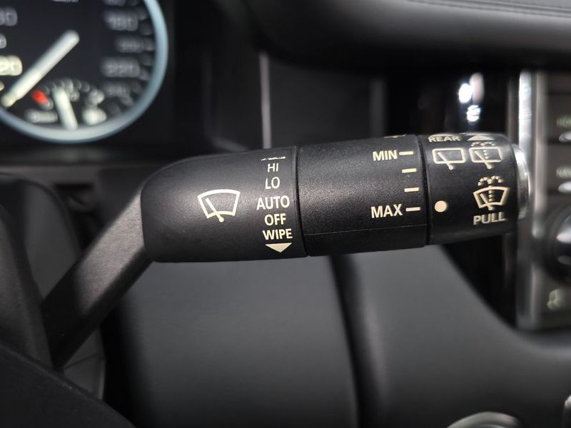 2012 Land Rover Range Rover 4.4 TDV8 Vogue photo 19