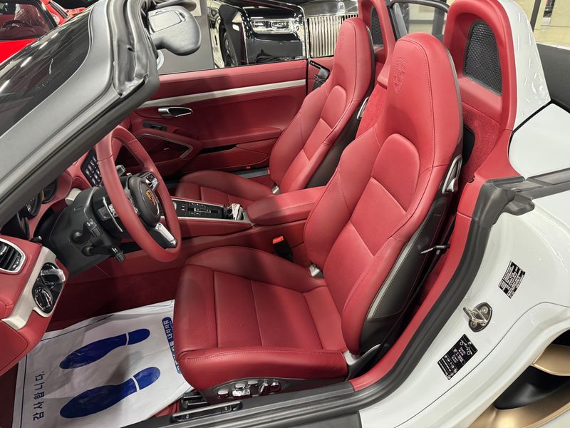 2022 Porsche 718 4.0 25th Edition photo 8