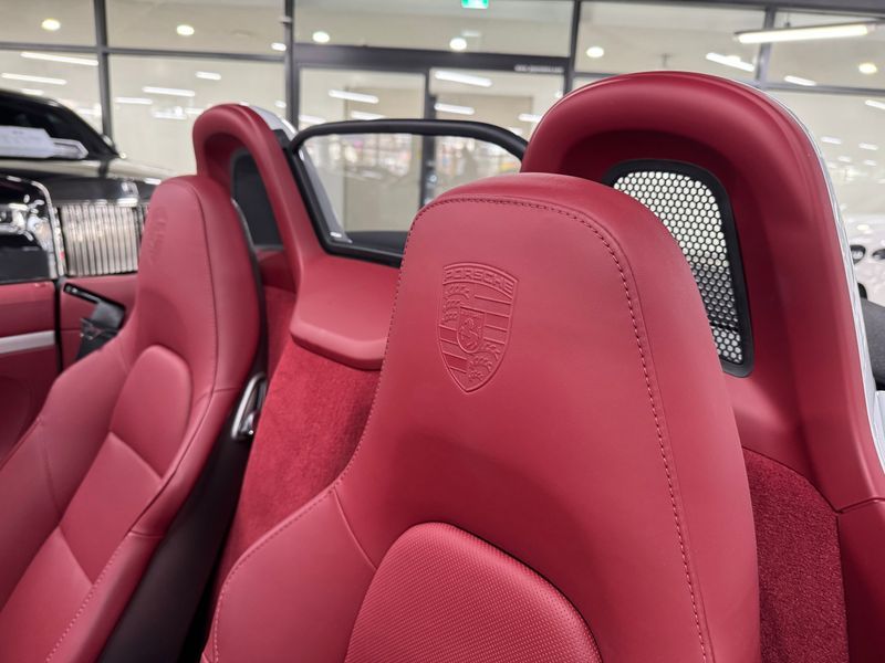 2022 Porsche 718 4.0 25th Edition photo 15