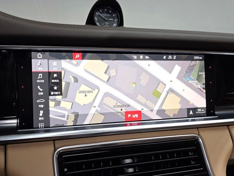 2021 Porsche Panamera 2.9 AWD E-Hybrid photo 14