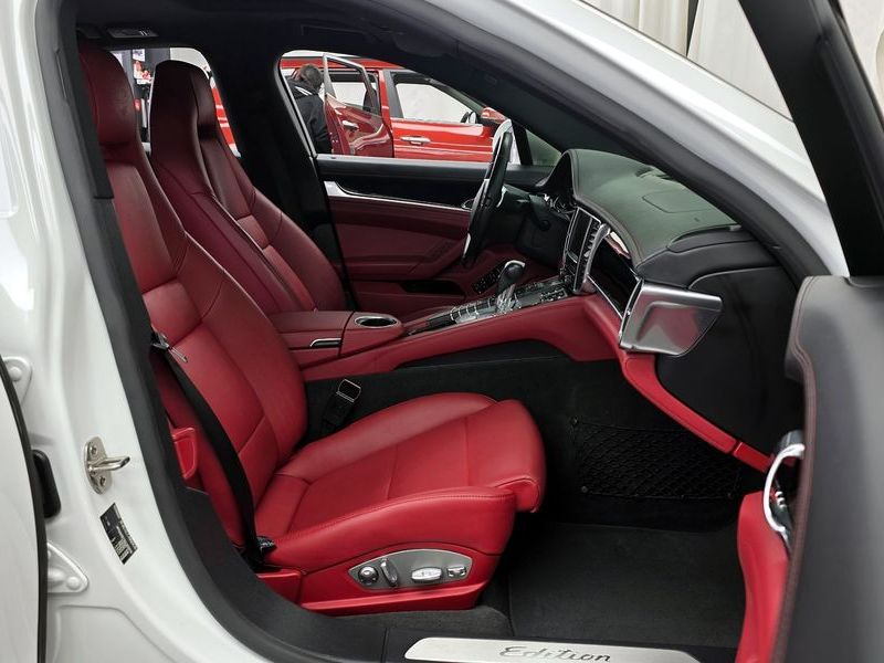 2016 Porsche Panamera 3.6 AWD Edition 970 photo 11