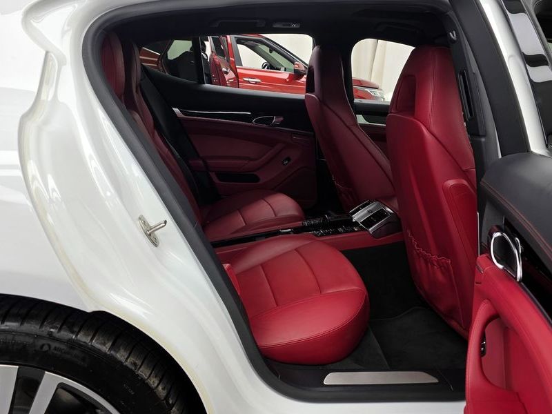 2016 Porsche Panamera 3.6 AWD Edition 970 photo 12