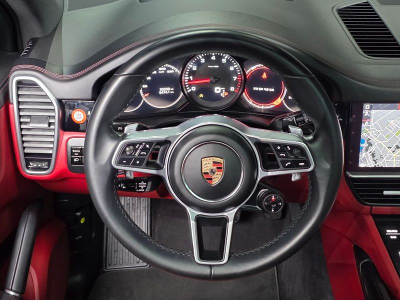 2020 Porsche Cayenne 3.0 photo 13