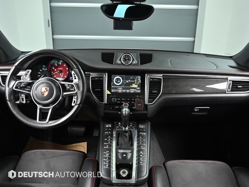 2017 Porsche Macan 3.0 GTS 95B photo 7