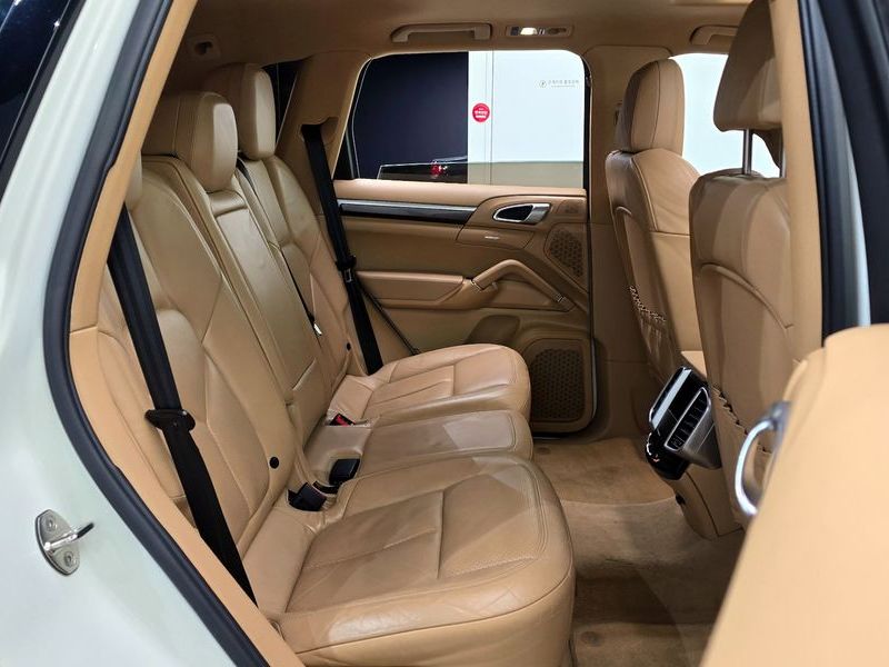 2012 Porsche Cayenne 4.8 S 958 photo 12