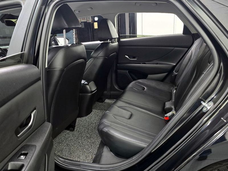 2021 Hyundai Avante 1.6 Modern photo 13