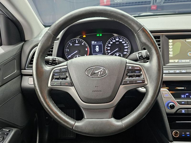 2016 Hyundai Avante 1.6 e-VGT SMART Special photo 13