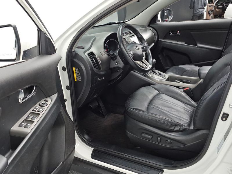 2014 Kia Sportage Diesel 2WD Prestige photo 11