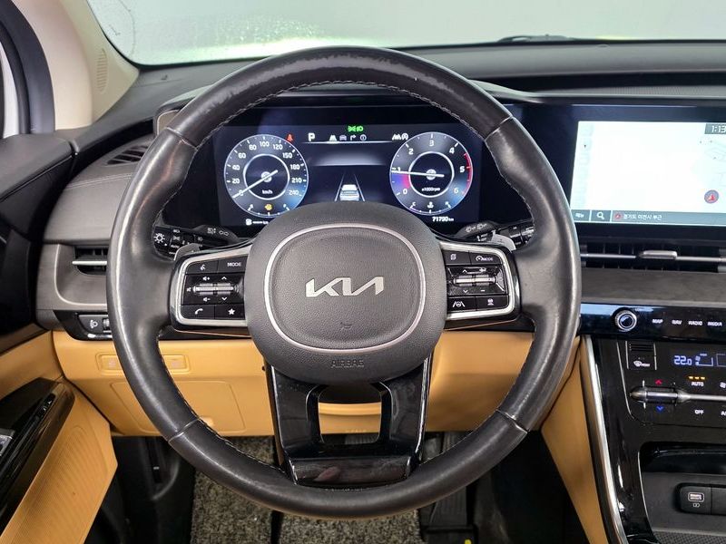 2022 Kia Carnival 9-Seater Noblesse photo 13