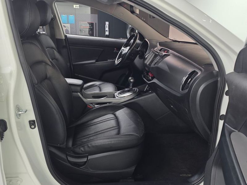 2015 Kia Sportage Diesel 2WD Prestige photo 11