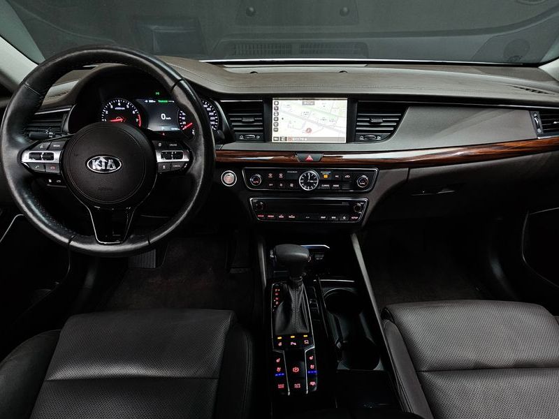 2017 Kia K7 2.4 GDI Limited photo 7