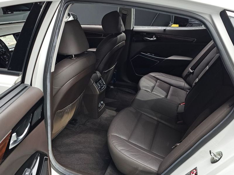 2017 Kia K7 2.4 GDI Limited photo 12