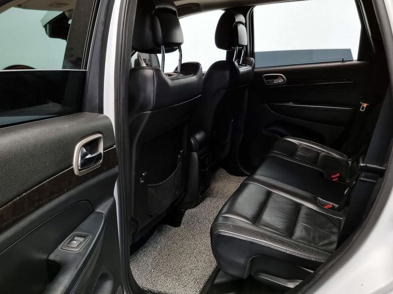 2013 Jeep Grand Cherokee 3.0 Diesel Laredo WK2 photo 12