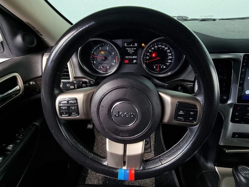 2013 Jeep Grand Cherokee 3.0 Diesel Laredo WK2 photo 13