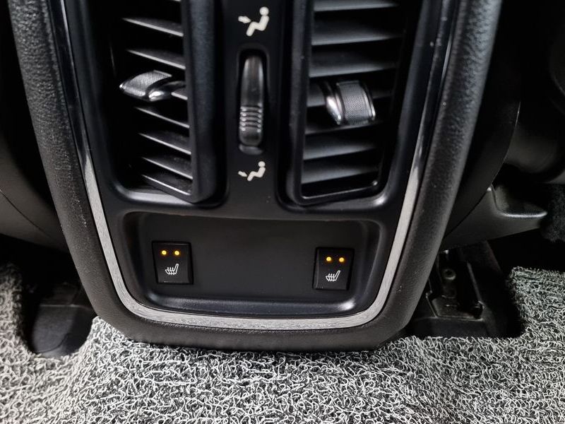 2013 Jeep Grand Cherokee 3.0 Diesel Laredo WK2 photo 19