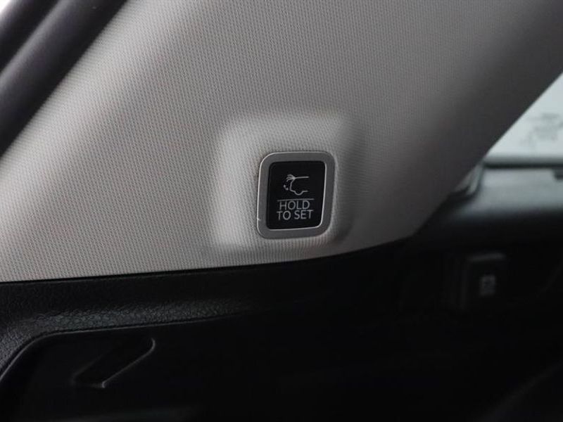 2023 Jeep Grand Cherokee 3.6 Limited WK2 photo 9