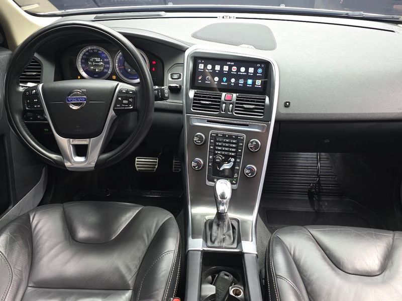 2013 Volvo XC60 T6 R-Design 1st photo 7