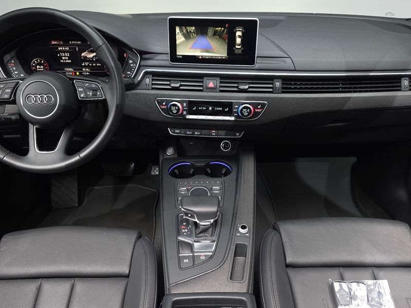 2019 Audi A4 40 TFSI Premium photo 7