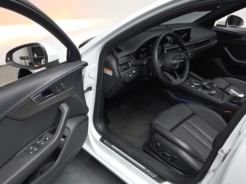2019 Audi A4 40 TFSI Premium photo 10
