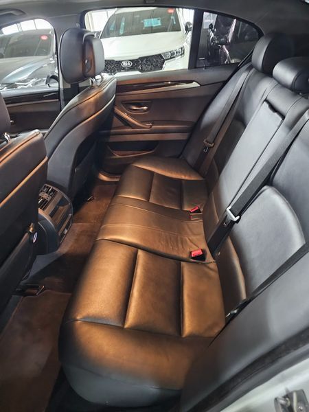 2012 BMW 5 Series 528i photo 19