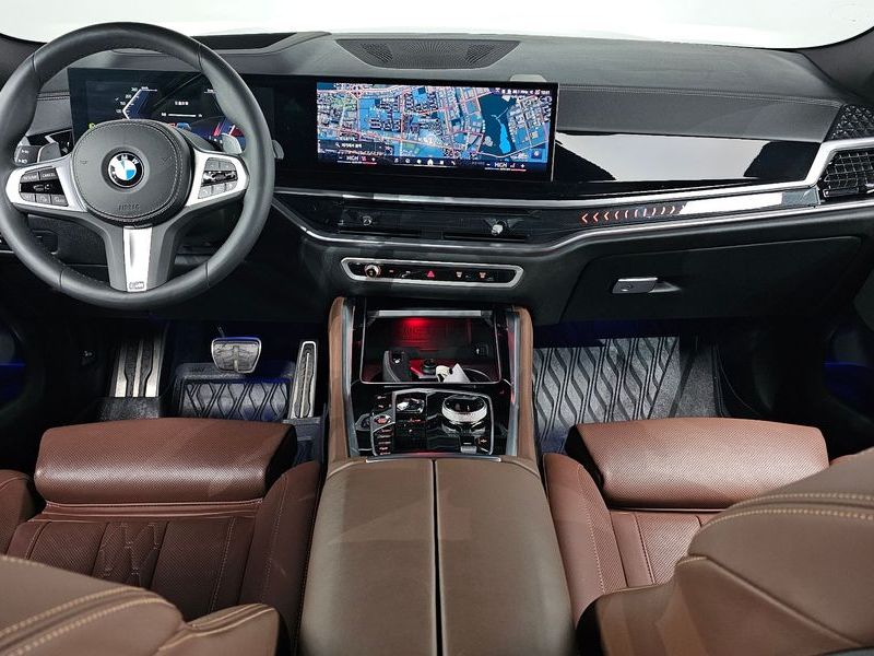 2024 BMW X6 xDrive40d M Sport Online Exclusive photo 7
