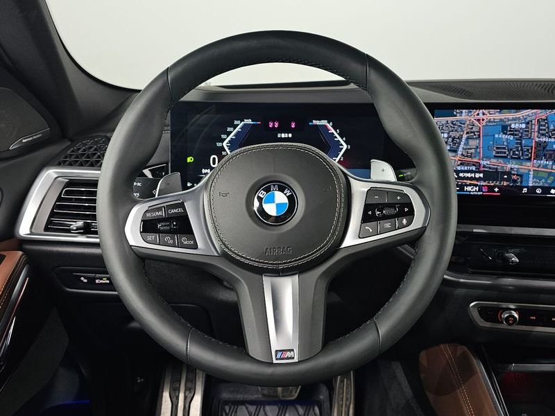 2024 BMW X6 xDrive40d M Sport Online Exclusive photo 13