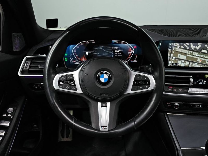 2022 BMW 3 Series 320d Touring M Sport photo 13