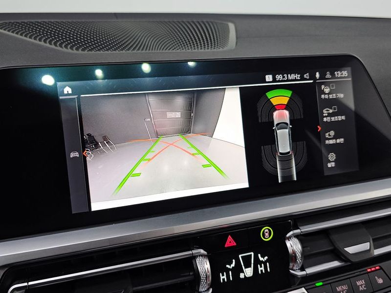 2022 BMW 3 Series 320d Touring M Sport photo 15