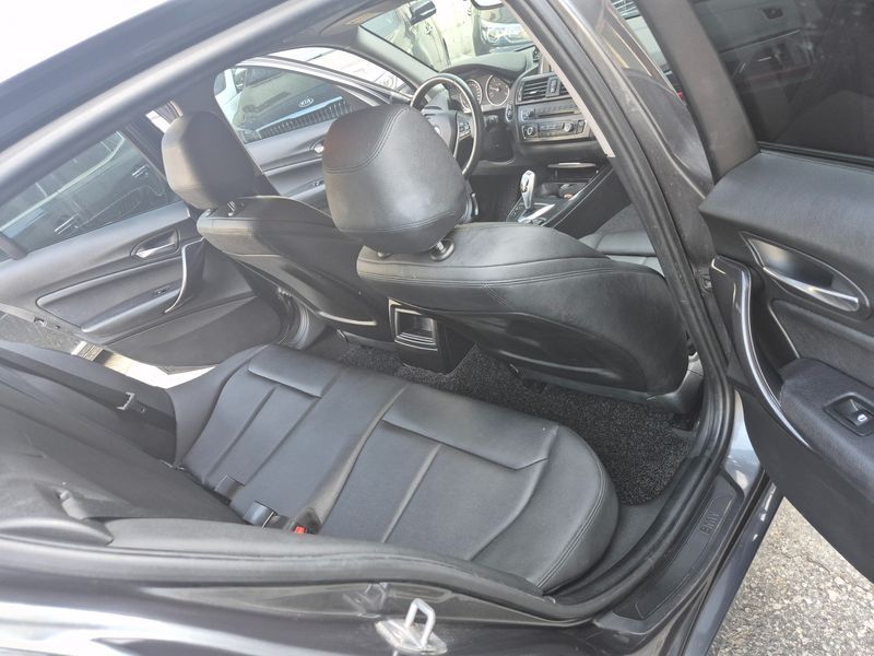 2015 BMW 1시리즈 118d Sport 5Door photo 11