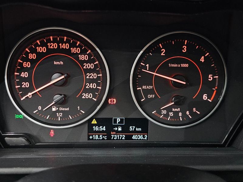 2016 BMW 1시리즈 118d Sport 5Door photo 8