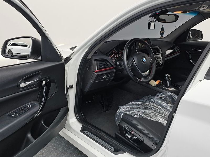 2016 BMW 1시리즈 118d Sport 5Door photo 10