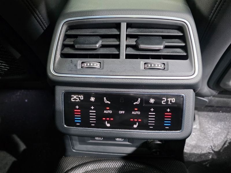 2022 Audi A6 45 TFSI Quattro Premium photo 19