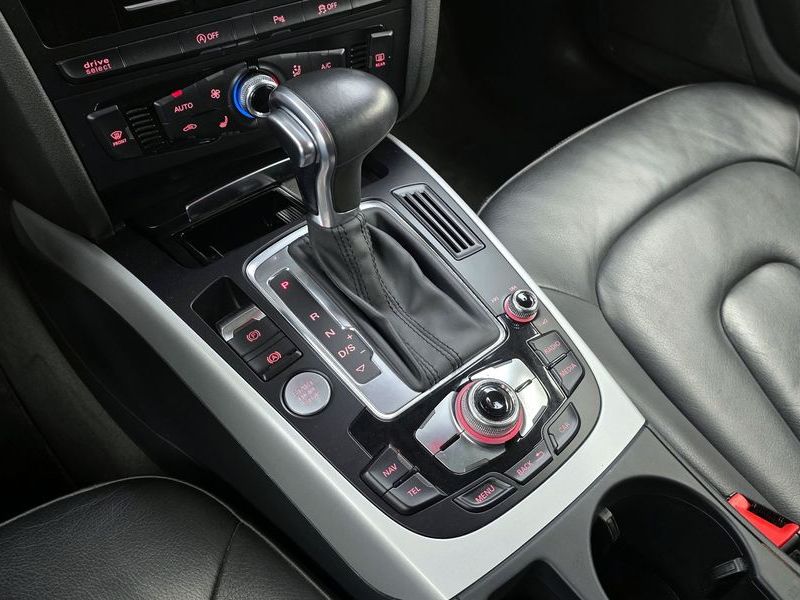 2015 Audi A4 35 TDI Quattro Dynamic B8 photo 9