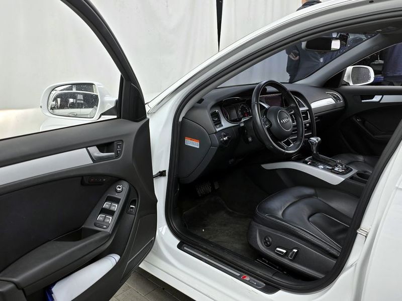 2015 Audi A4 35 TDI Quattro Dynamic B8 photo 10