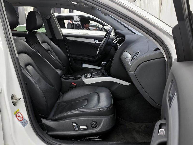 2015 Audi A4 35 TDI Quattro Dynamic B8 photo 11