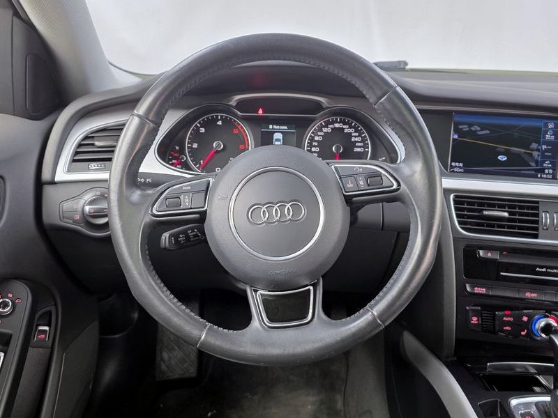 2015 Audi A4 35 TDI Quattro Dynamic B8 photo 13