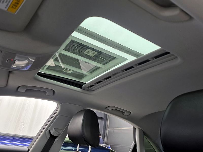 2015 Audi A4 35 TDI Quattro Dynamic B8 photo 18