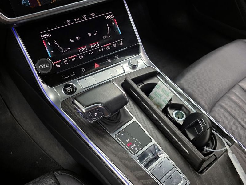 2021 Audi A6 45 TFSI Quattro Premium photo 9