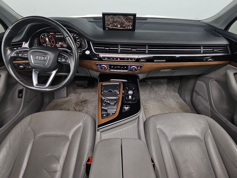 2016 Audi Q7 35 TDI Quattro Premium Tech photo 7
