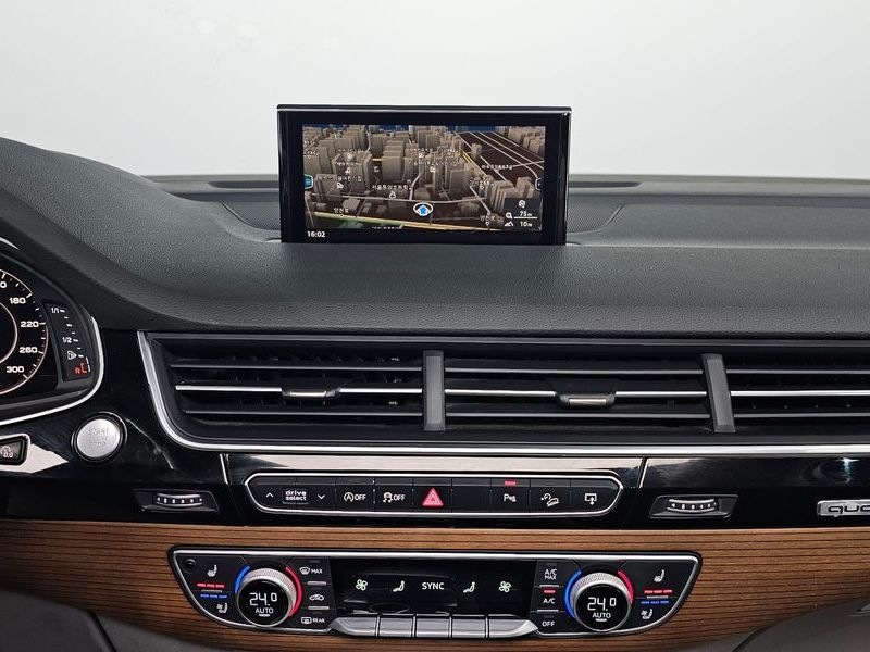 2016 Audi Q7 35 TDI Quattro Premium Tech photo 14