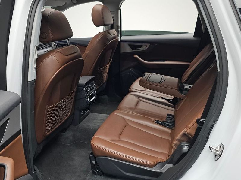 2019 Audi Q7 45 TFSI Quattro photo 12