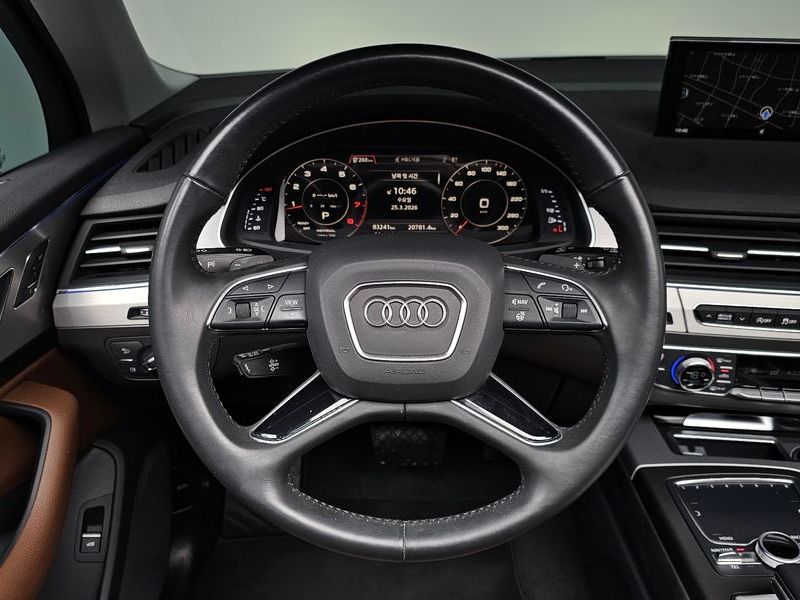 2019 Audi Q7 45 TFSI Quattro photo 13