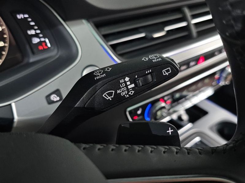 2019 Audi Q7 45 TFSI Quattro photo 18