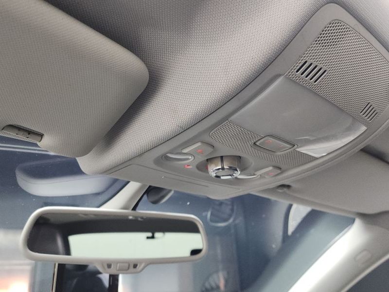 2012 Audi A4 2.0 TDI B8 photo 18